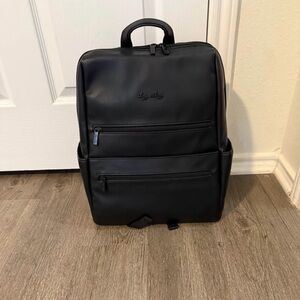Itzy Ritzy Eras diaper backpack